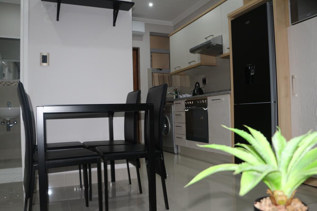 Cyro Apartments At Central Park Durban Exterior photo